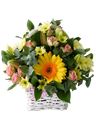 Composizione di fiori in cesto